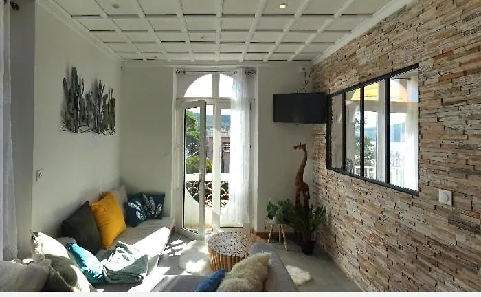 Superbe T3 Moderne Front De Mer/ 2 Balcons 2 Chmbr